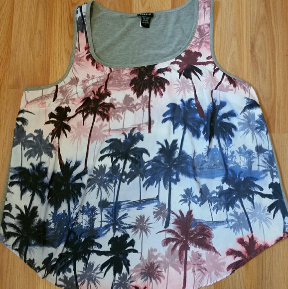 torrid Tops - Torrid size 1 tank top with palm trees